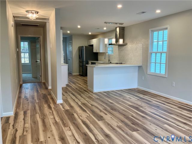 344 Hurt St, Petersburg, VA 23803