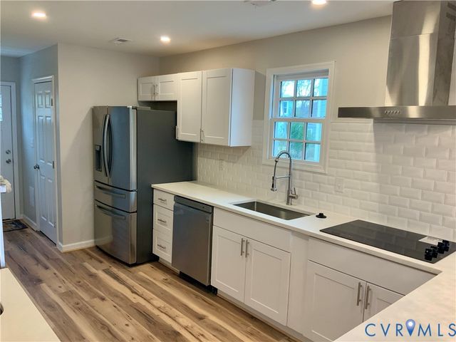 344 Hurt St, Petersburg, VA 23803