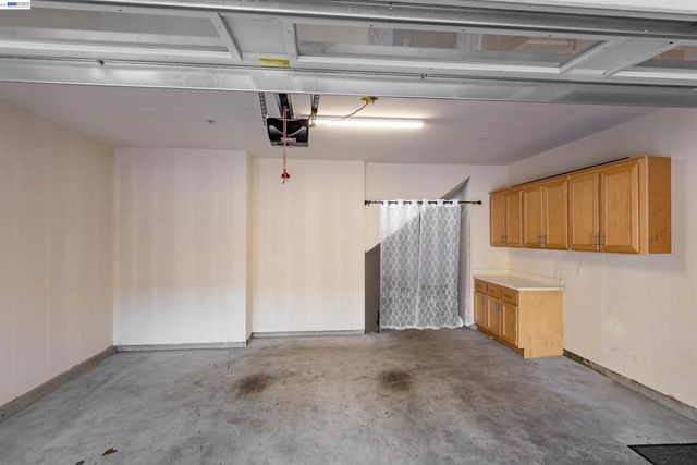 651 Elderberry Dr, Milpitas, CA 95035