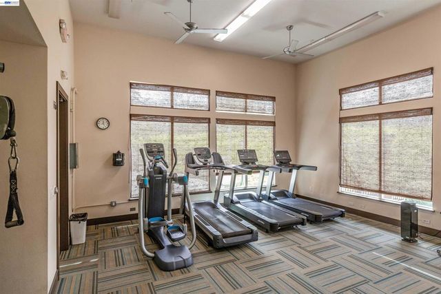 651 Elderberry Dr, Milpitas, CA 95035