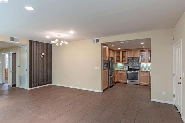 651 Elderberry Dr, Milpitas, CA 95035