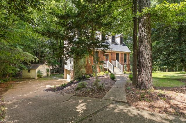 102 Sharps RD, Williamsburg, VA 23188