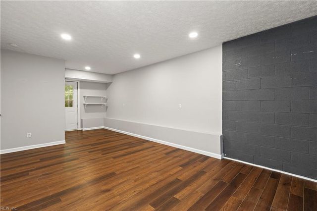 102 Sharps RD, Williamsburg, VA 23188