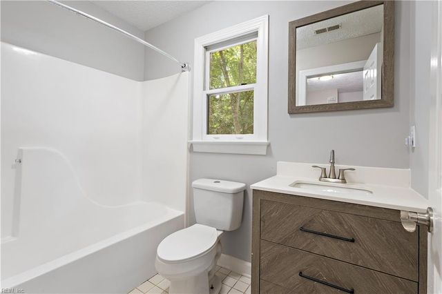 102 Sharps RD, Williamsburg, VA 23188