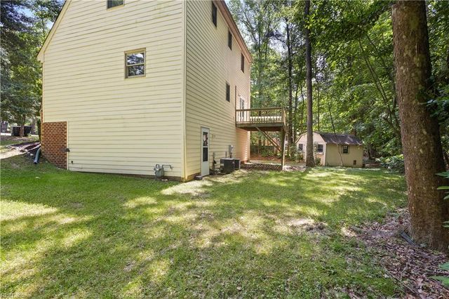 102 Sharps RD, Williamsburg, VA 23188