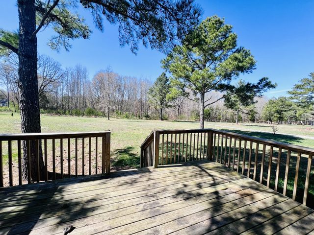 409 Wells Lee Rd, Elora, TN 37328