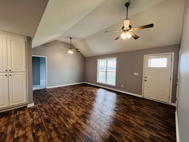 409 Wells Lee Rd, Elora, TN 37328