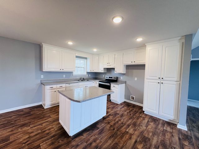 409 Wells Lee Rd, Elora, TN 37328