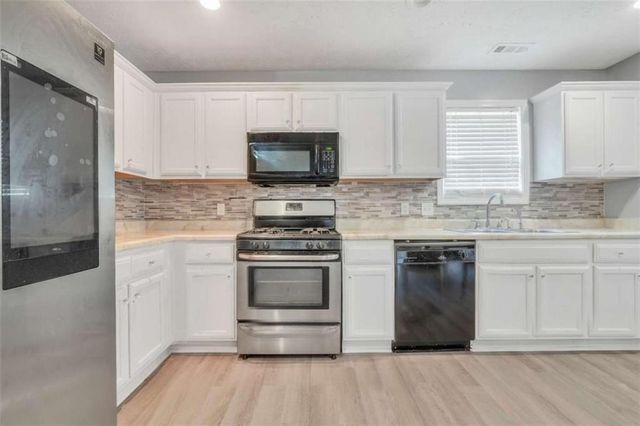 225 Lassiter Drive, Covington, GA 30016