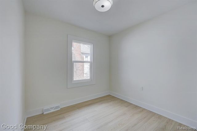 3221 Harris Street, Ferndale, MI 48220