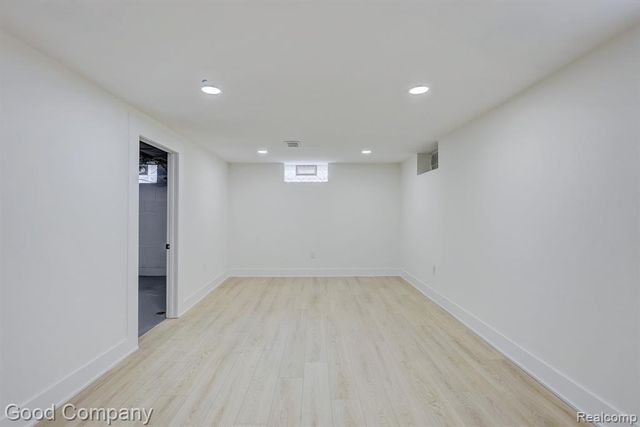 3221 Harris Street, Ferndale, MI 48220
