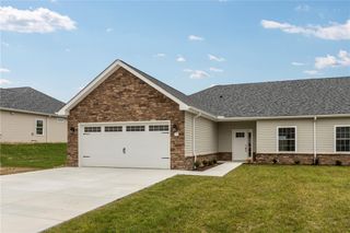 334 Cherokee Drive, Chippewa Twp, PA 15010