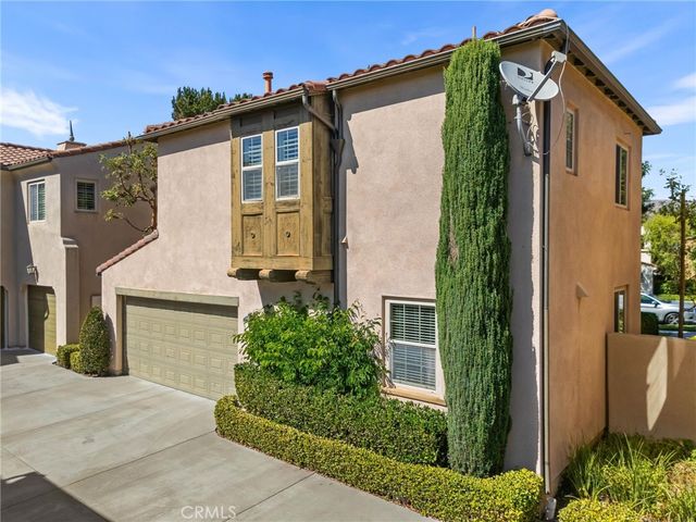 60 Pathway, Irvine, CA 92618