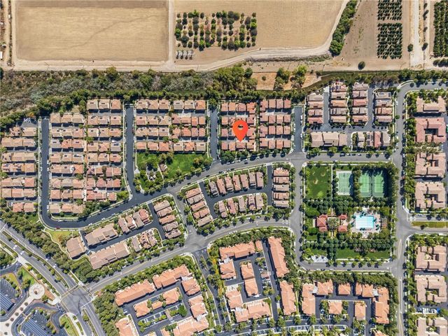 60 Pathway, Irvine, CA 92618