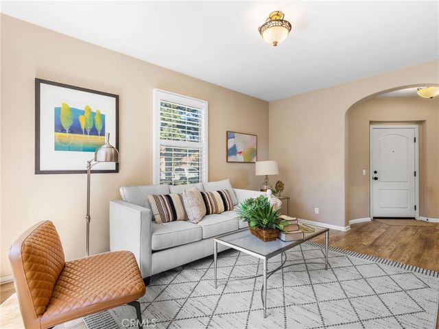 60 Pathway, Irvine, CA 92618