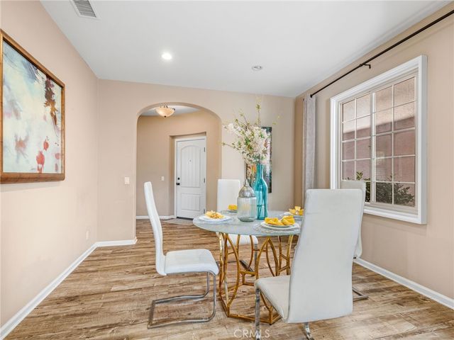 60 Pathway, Irvine, CA 92618
