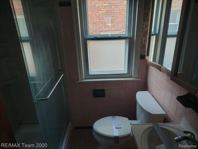 8088 Ohio Street, Detroit, MI 48204