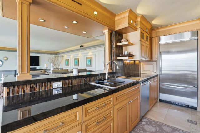 1810 Avenida Del Mundo 1106, Coronado, CA 92118