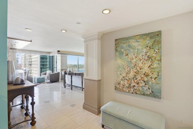 1810 Avenida Del Mundo 1106, Coronado, CA 92118