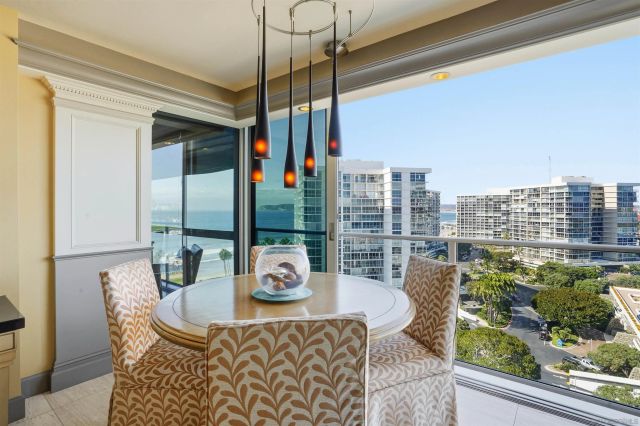 1810 Avenida Del Mundo 1106, Coronado, CA 92118