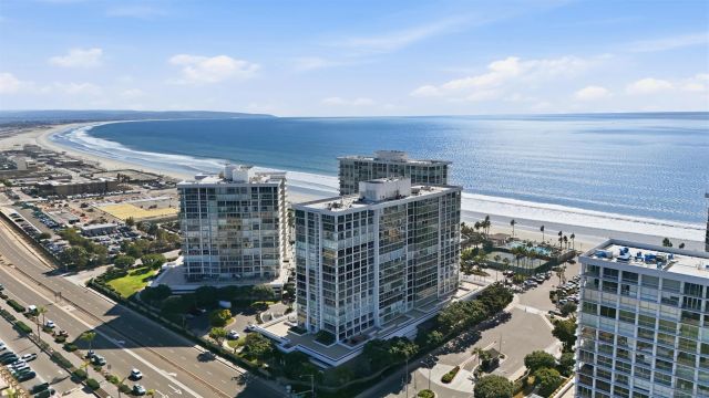 1810 Avenida Del Mundo 1106, Coronado, CA 92118