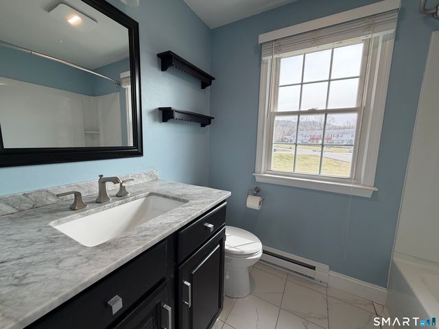 21 Old Farms Lane 21, New Milford, CT 06776