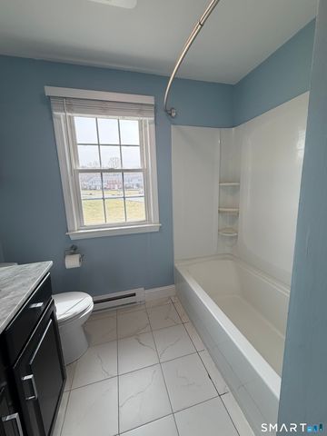 21 Old Farms Lane 21, New Milford, CT 06776