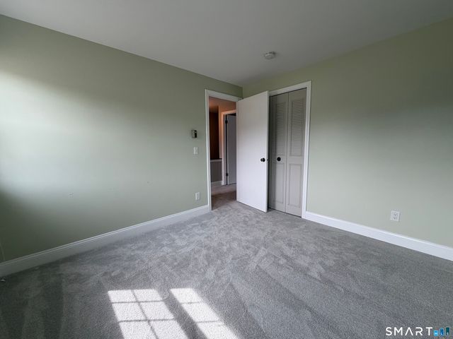 21 Old Farms Lane 21, New Milford, CT 06776