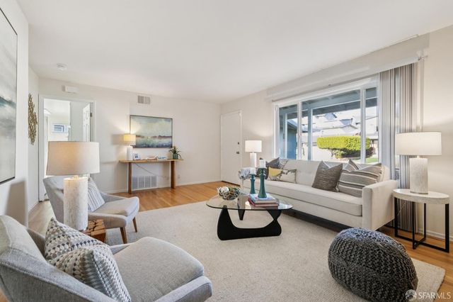 1231 Edgewood Way, South San Francisco, CA 94080