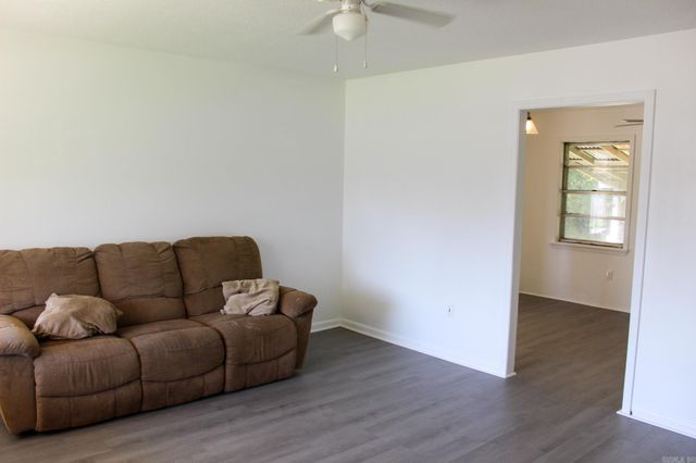 807 S Spring, Searcy, AR 72143