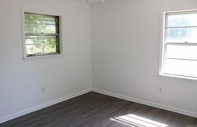 807 S Spring, Searcy, AR 72143