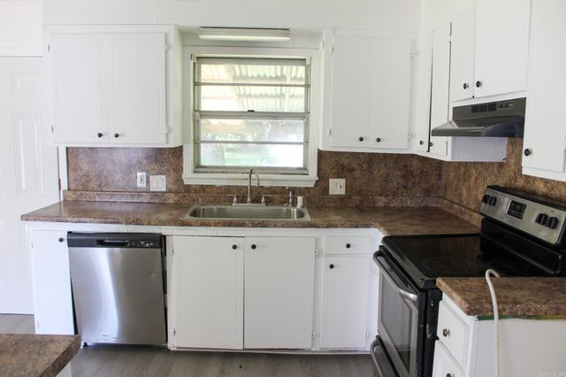 807 S Spring, Searcy, AR 72143