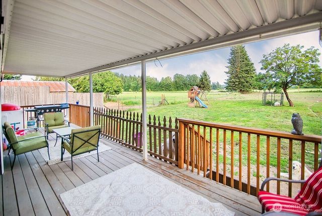 11845 School Land Road SW, Rochester, WA 98579