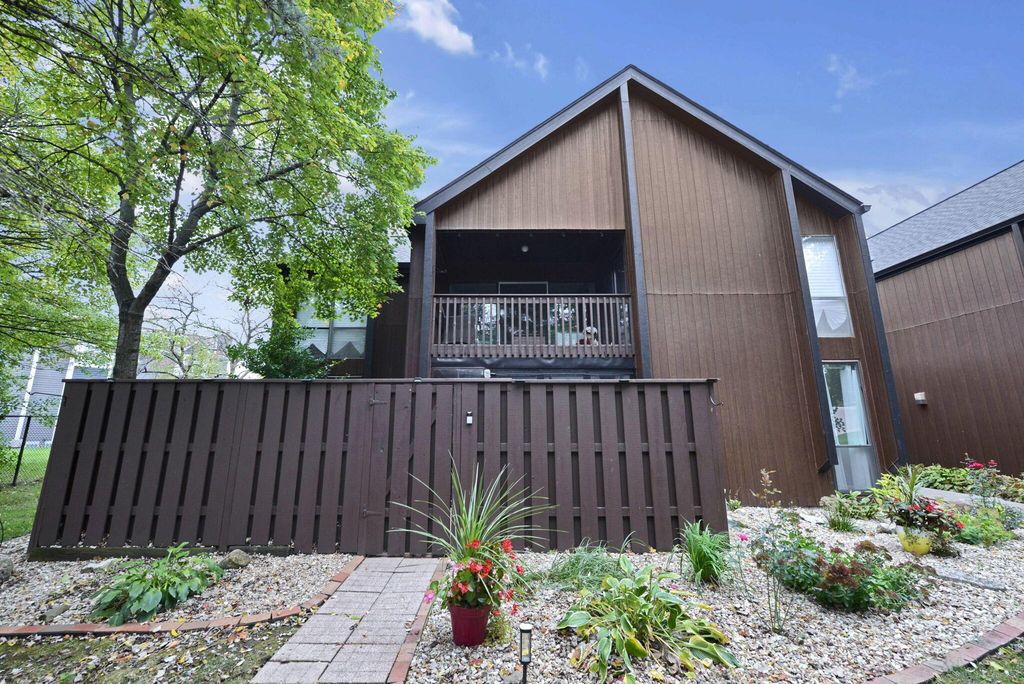 5447 Blue Cloud Lane, Westerville, OH 43081