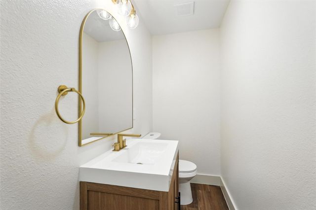 8570 Sweetwood Drive, Dallas, TX 75228