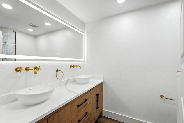 8570 Sweetwood Drive, Dallas, TX 75228