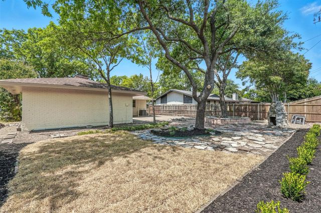 8570 Sweetwood Drive, Dallas, TX 75228