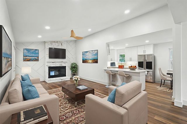 8570 Sweetwood Drive, Dallas, TX 75228