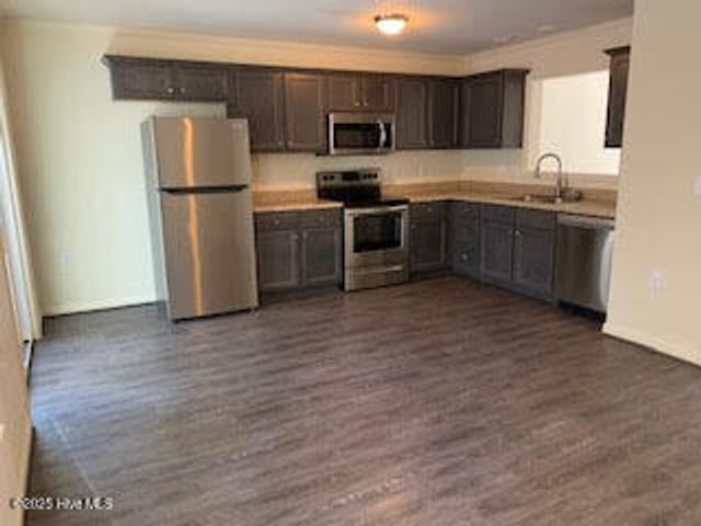 458 Sullivan Loop Road, Midway Park, NC 28544