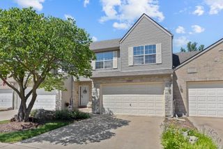 10883 Harry Drive 14, Huntley, IL 60142