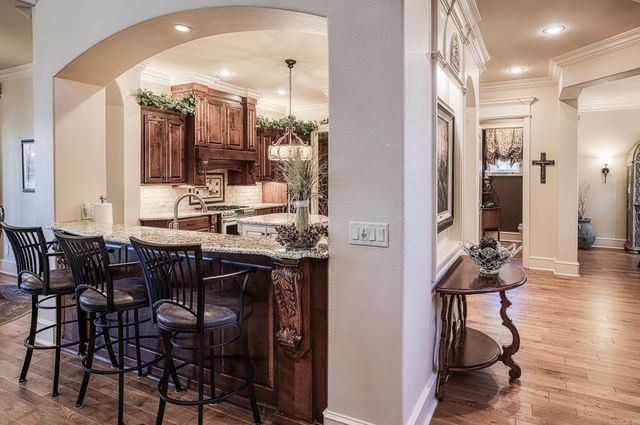 27 Docente Lane, Hot Springs Village, AR 71909