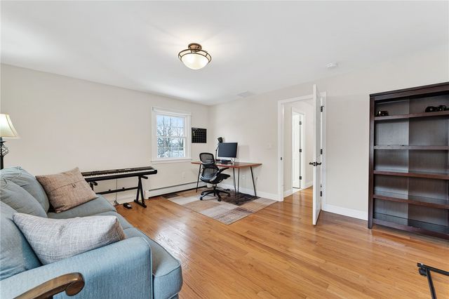 217 Belvedere Drive, Cranston, RI 02920