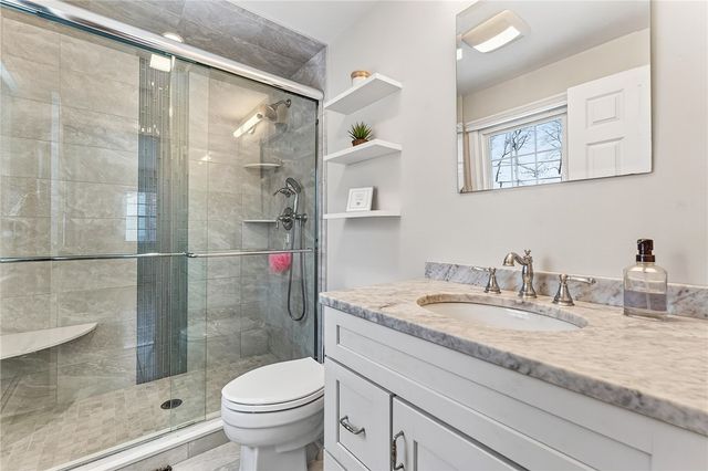 217 Belvedere Drive, Cranston, RI 02920