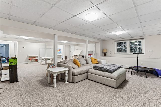 217 Belvedere Drive, Cranston, RI 02920