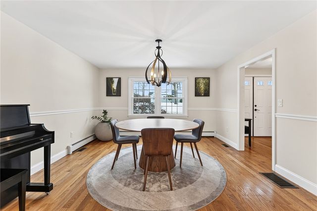 217 Belvedere Drive, Cranston, RI 02920