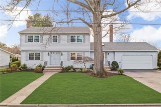 217 Belvedere Drive, Cranston, RI 02920