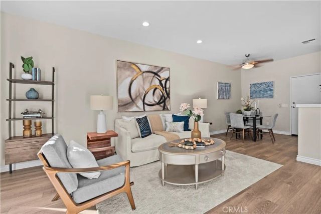 835 S Taos Way, Anaheim, CA 92808