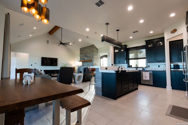 457 Branch Rd, Seguin, TX 78155