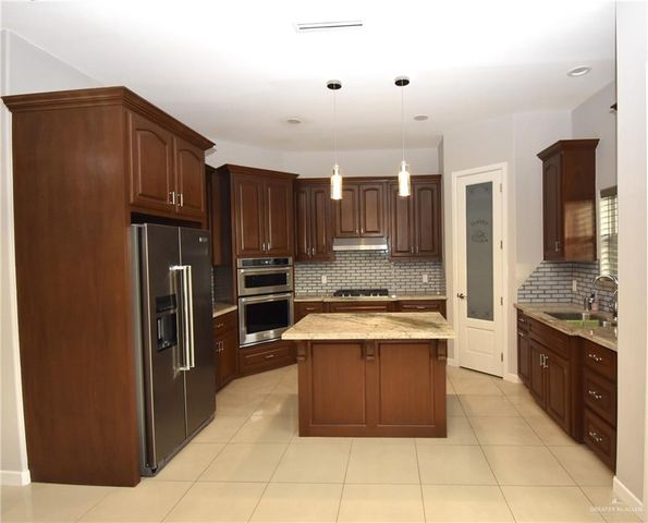 2101 Colorado Street, Mission, TX 78572