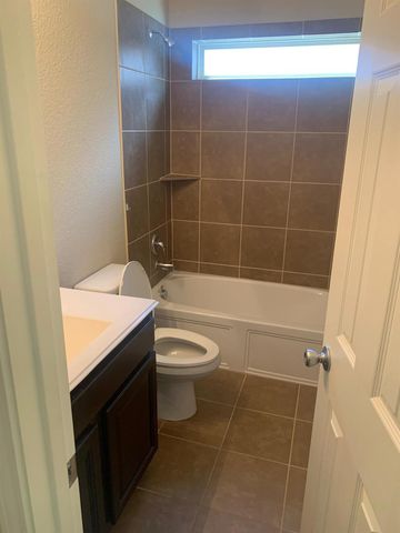 2209 Scott Creek Drive, Little Elm, TX 75068